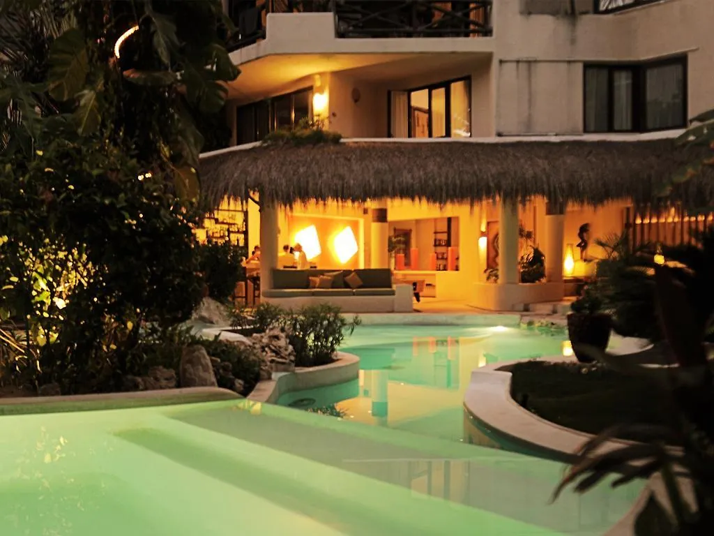La Tortuga Hotel & Spa - Adults Only Playa del Carmen 4*,